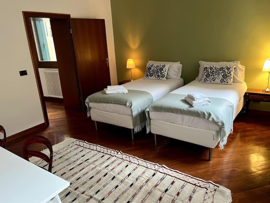 Apartment Il Portico. Charm Apartment, Downtown.
